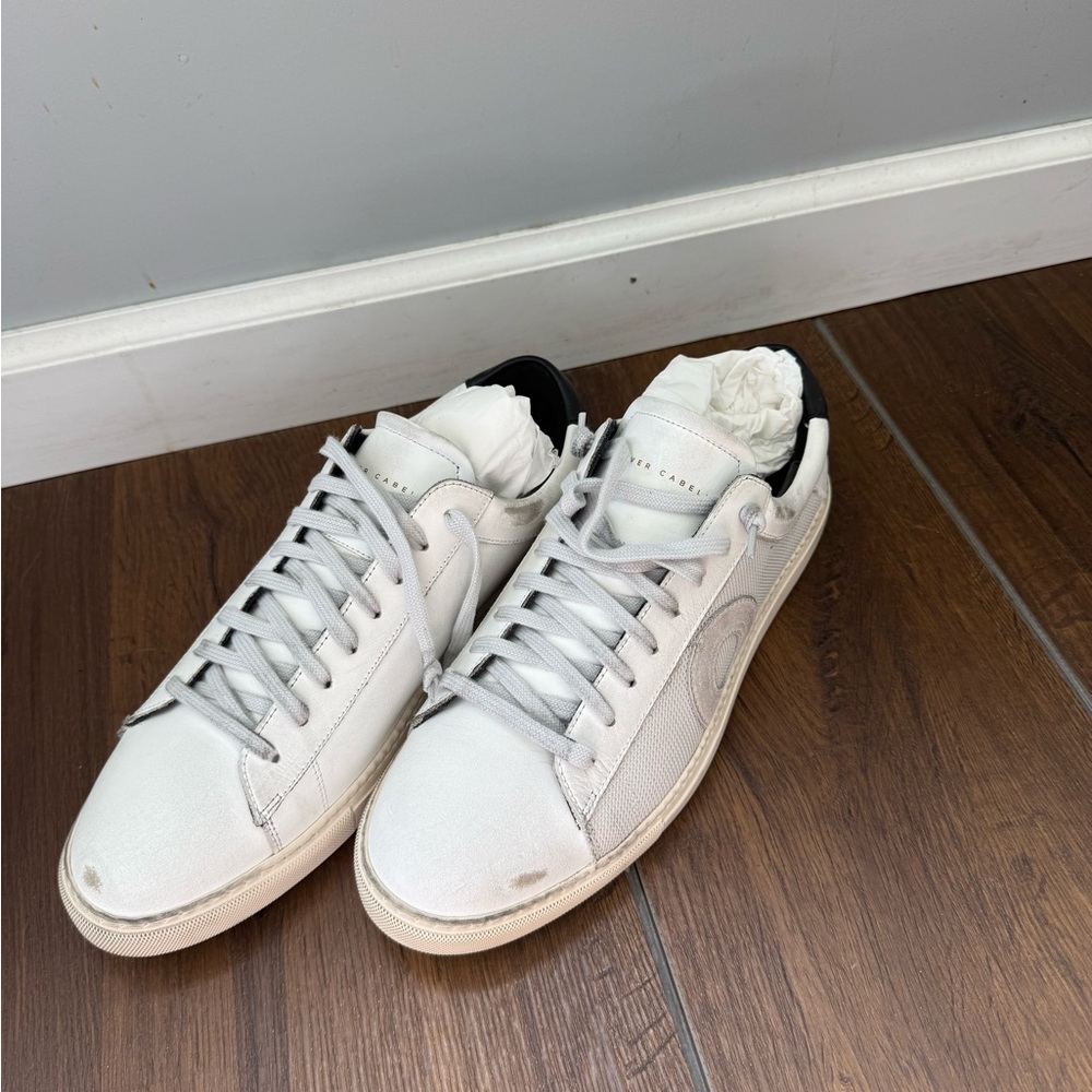 Women’s White Leather Sneakers
Never worn